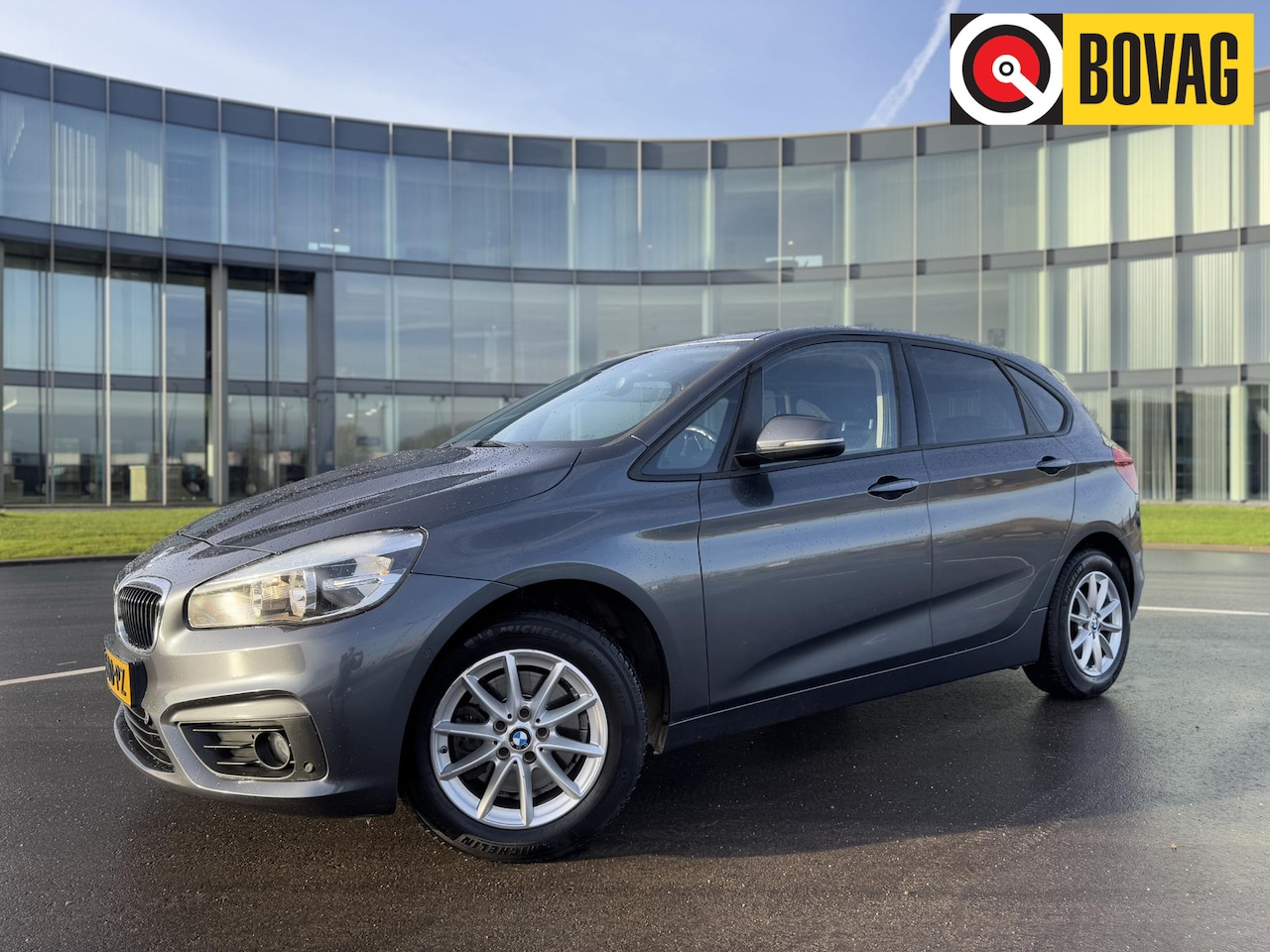 BMW 2-serie Active Tourer - 220i 220i - AutoWereld.nl