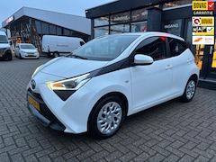 Toyota Aygo - 1.0 VVT-i x-play automaat