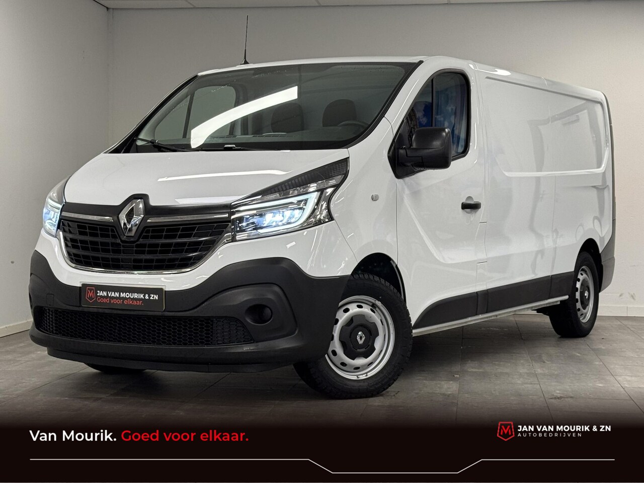 Renault Trafic - 1.6 dCi 95 T29 L2H1 Comfort Trekhaak / Bluetooth / Cruise Control - AutoWereld.nl