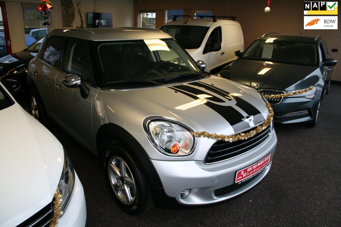 MINI Countryman - Mini 1.6 One Business Line airco, cruise,navi - AutoWereld.nl