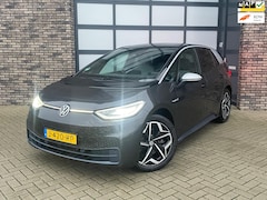 Volkswagen ID.3 - First Plus 58 kWh TREKHAAK NIEUWSTAAT STOELVERWARMING MATRIX APPLE CARPLAY ACHTERUITRIJCAM