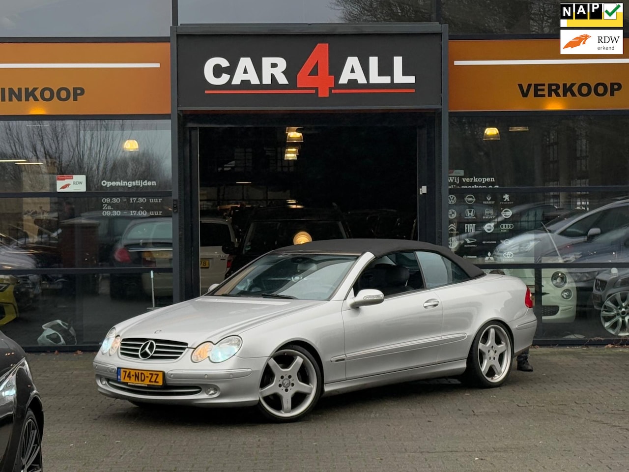 Mercedes-Benz CLK-klasse Cabrio - 200 K. Elegance AMG ONDERSTEL EN VELGEN/AUTOMAAT/LEDER - AutoWereld.nl