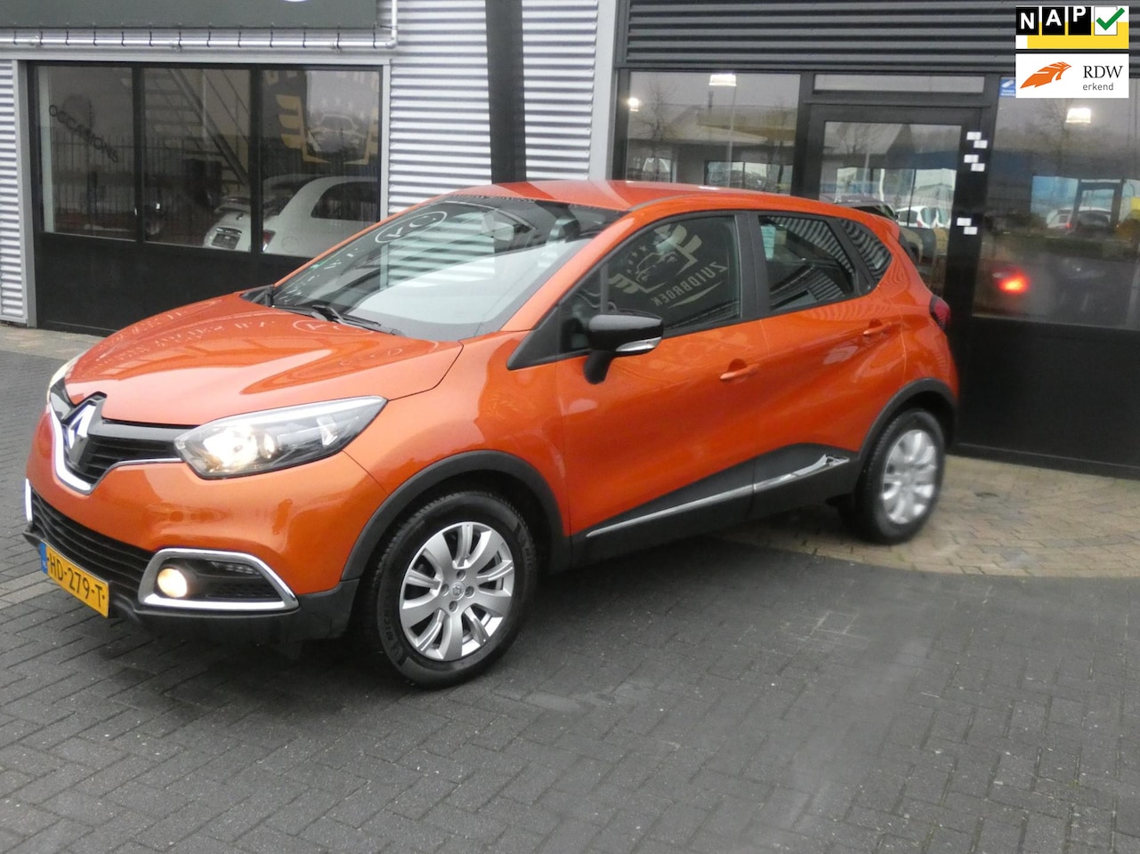 Renault Captur - 0.9 TCe Expression 0.9 TCe Expression - AutoWereld.nl