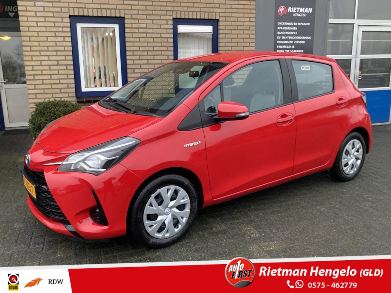 Toyota Yaris - 1.5 Hyb. Active +AUTOMAAT + CAMERA+ CLIMA - AutoWereld.nl