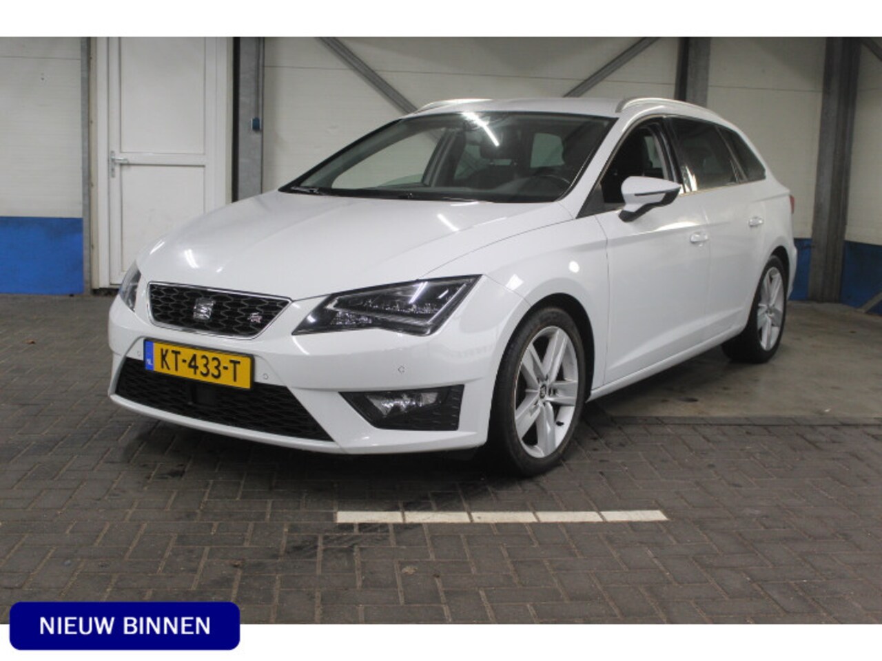 Seat Leon ST - 1.4 TSI 150 PK FR Connect CLimate Navi Trekhaak Memory - AutoWereld.nl