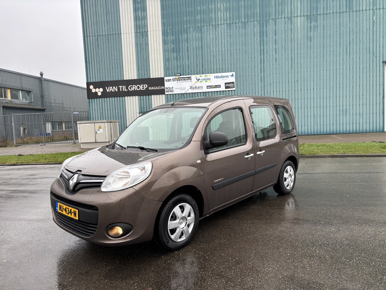 Renault Kangoo Family - 1.2 TCe Limited Start&Stop 6-Bak 115 PK. Als nieuw rijdende auto !!! - AutoWereld.nl