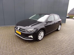 Volkswagen Polo - 1.0 TSI Highline// 5DRS // ZWART