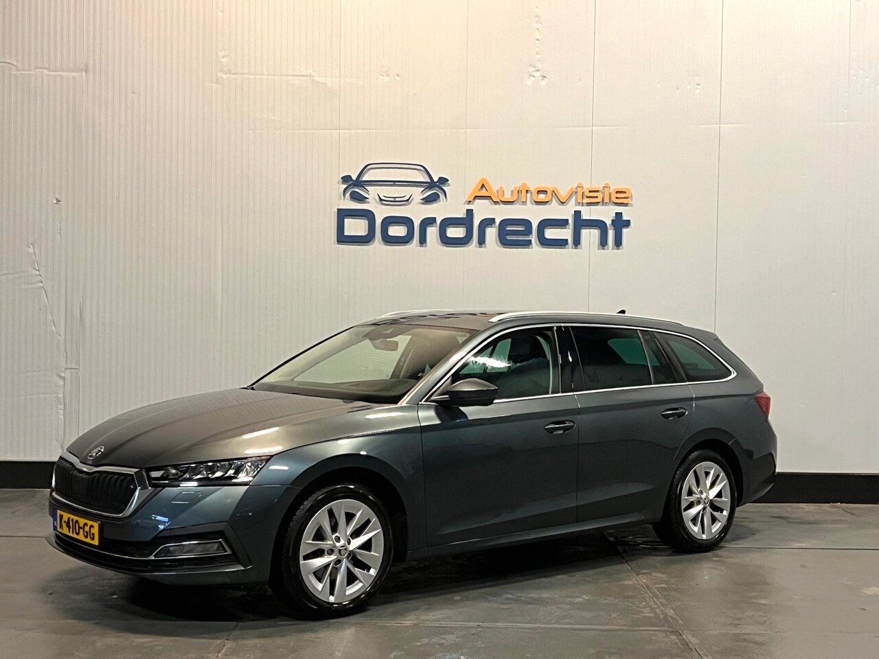 Skoda Octavia Combi - 1.0 TSI Business Edition Plus|1e Eig|Virtual|Memory|Head-up|Etc Etc - AutoWereld.nl