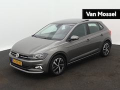 Volkswagen Polo - 1.0 TSI Highline 95 PK | Navigatie | Achteruitrijcamera | Panoramadak | Keyless | Digital