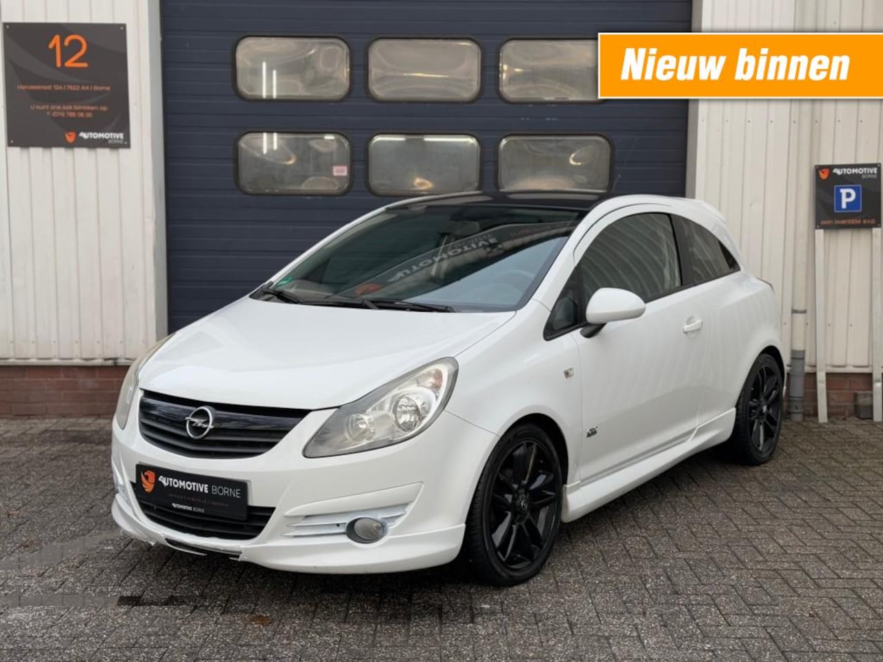 Opel Corsa - 1.4 COLOR EDITION OPC LINE AIRCO / STOEL/STUUR VERWARMING - AutoWereld.nl