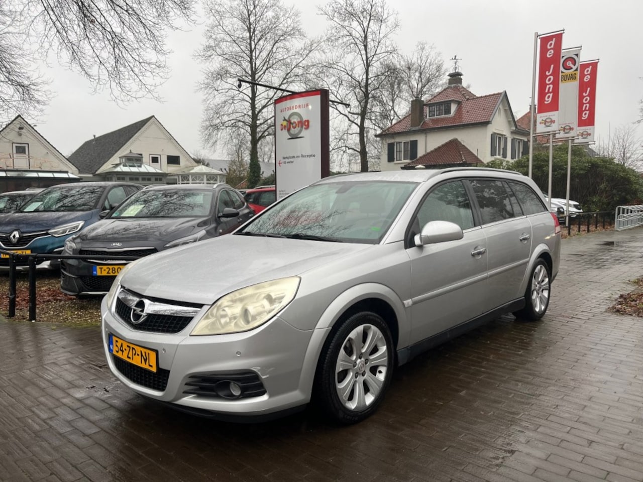 Opel Vectra Wagon - WAGON 2.2-16V EXECUTIVE / LEDER / TREKHAAK / STOELVERW. / PDC - AutoWereld.nl