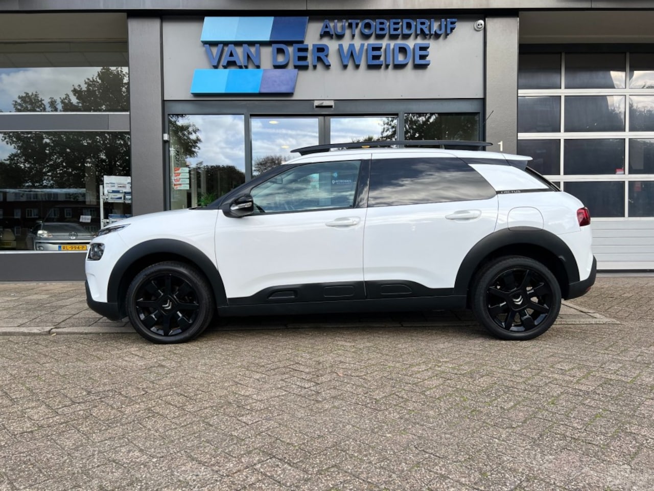 Citroën C4 Cactus - 1.2 PT BUSINESS - AutoWereld.nl