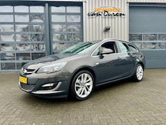 Opel Astra - 1.4 T 120pk Sport Tourer met AUR-Camera PDC v+a Trekhaak Cl