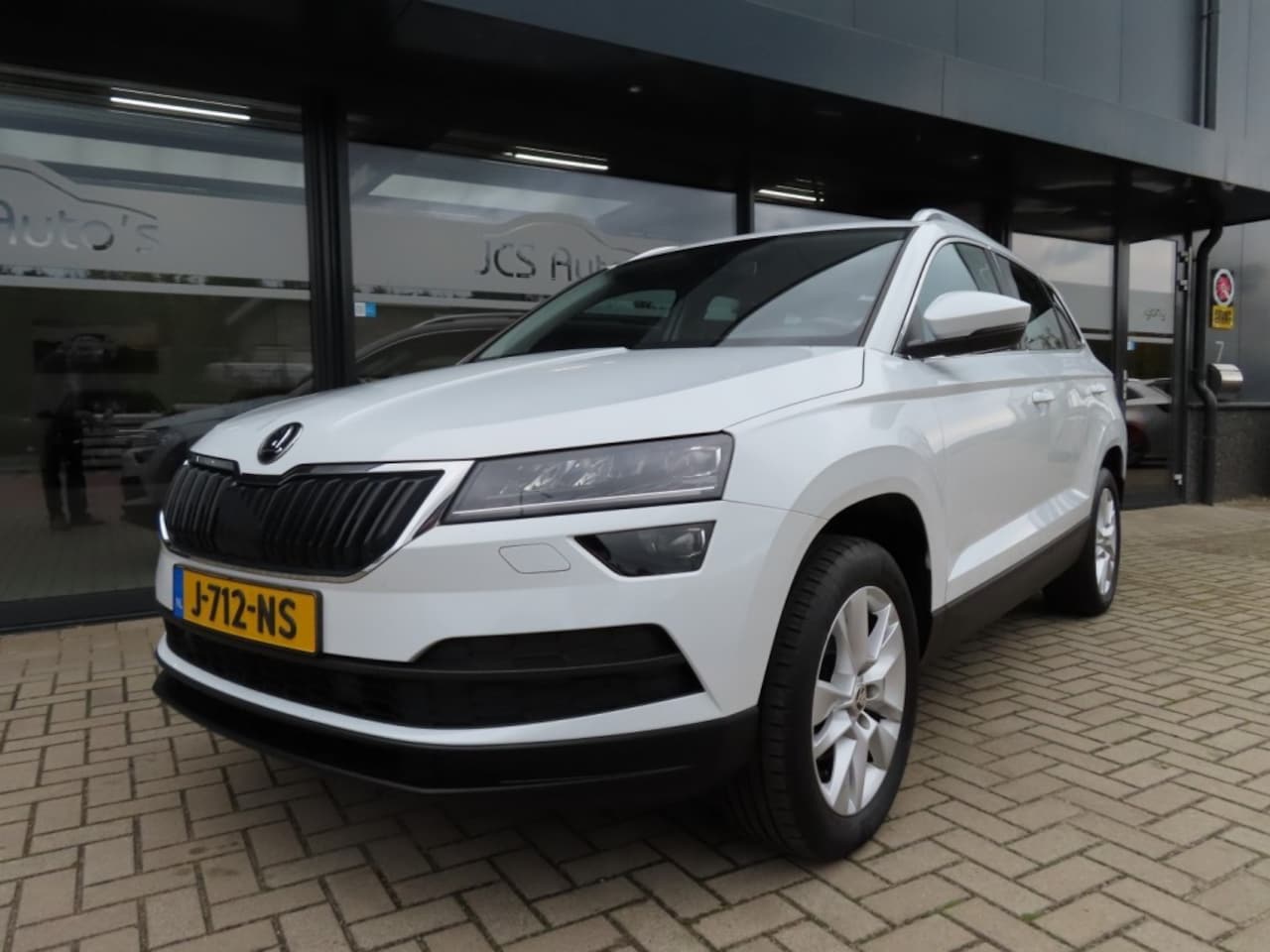 Skoda Karoq - 1.5 TSI Aut. Business Ed. Plus Ecc Led Trekhaak 2020 - AutoWereld.nl