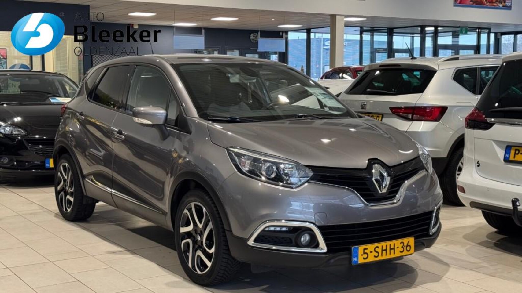 Renault Captur - 0.9 TCE Dynamique Airco Navi Cruise Autom licht - AutoWereld.nl