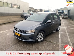 Volkswagen Golf Sportsvan - 1.2 TSI Highline/5drs/automaat/1e EIG/1jaar apk/parkeersensoren voor&achter