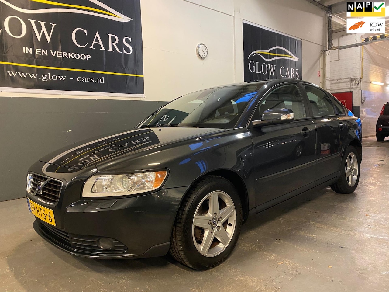 Volvo S40 - 1.8 Kinetic AIRCO|NAP|CRUISE|PDC| - AutoWereld.nl