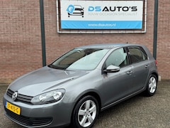 Volkswagen Golf - 1.2 TSI Trendline