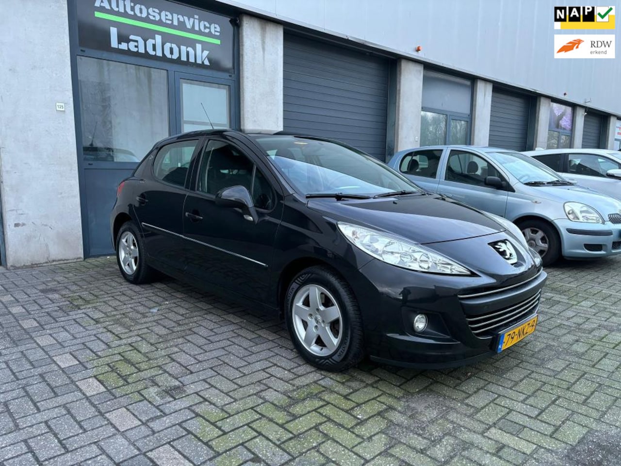 Peugeot 207 - 1.4 VTi Style 5DRS Airco Cruise Controle Nieuwe APK - AutoWereld.nl