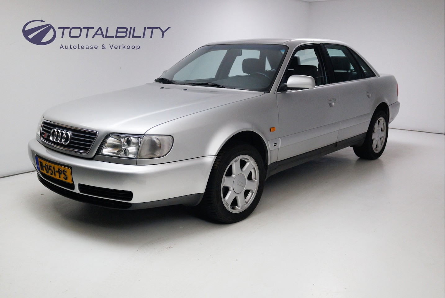 Audi S6 - 4.2 V8 Quattro 290 PK Airconditioning, Elec. ramen voor en achter, Complete OH historie - AutoWereld.nl