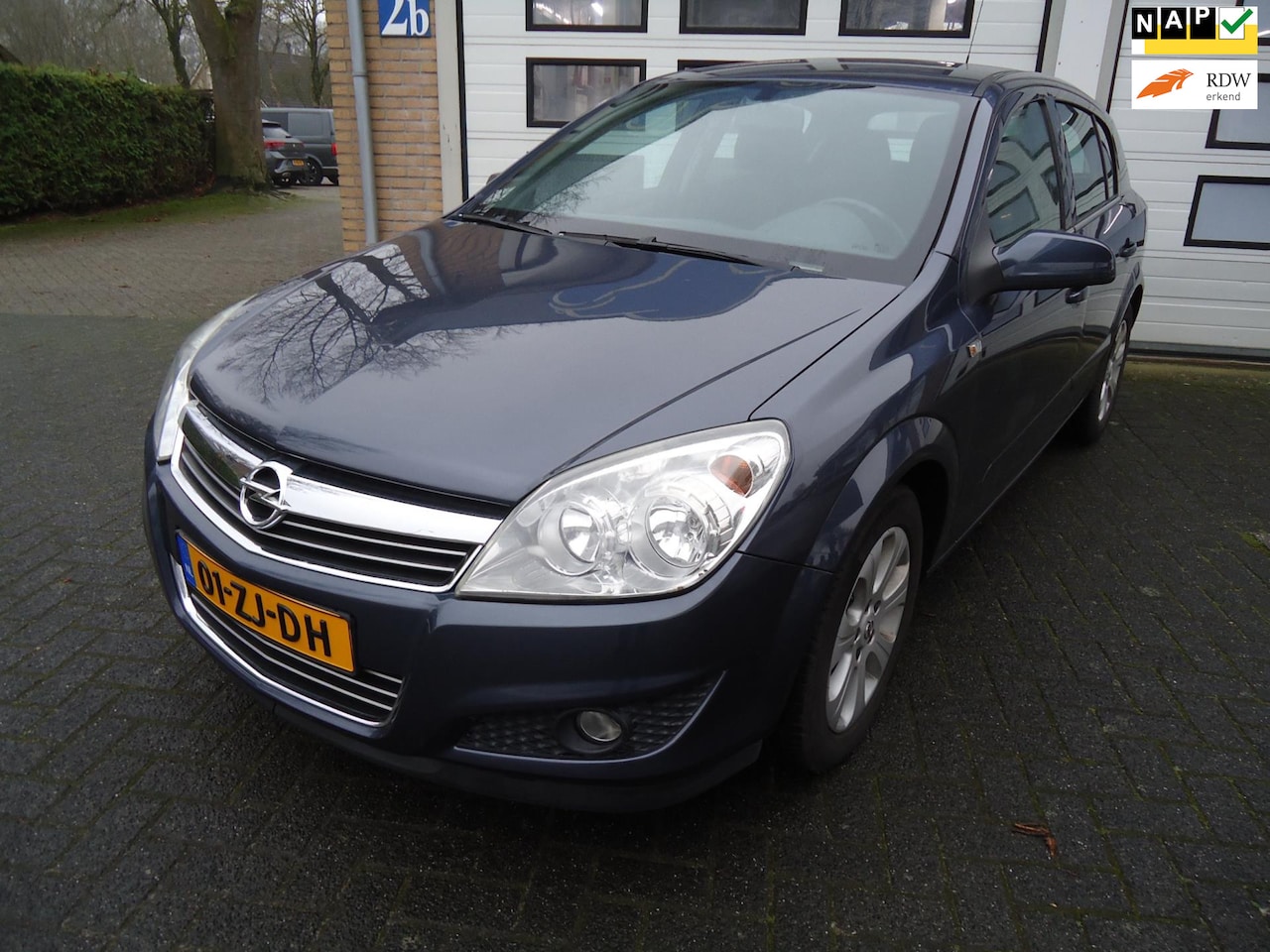 Opel Astra - 1.6 Temptation 1.6 Temptation - AutoWereld.nl