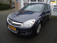 Opel Astra - 1.6 Temptation