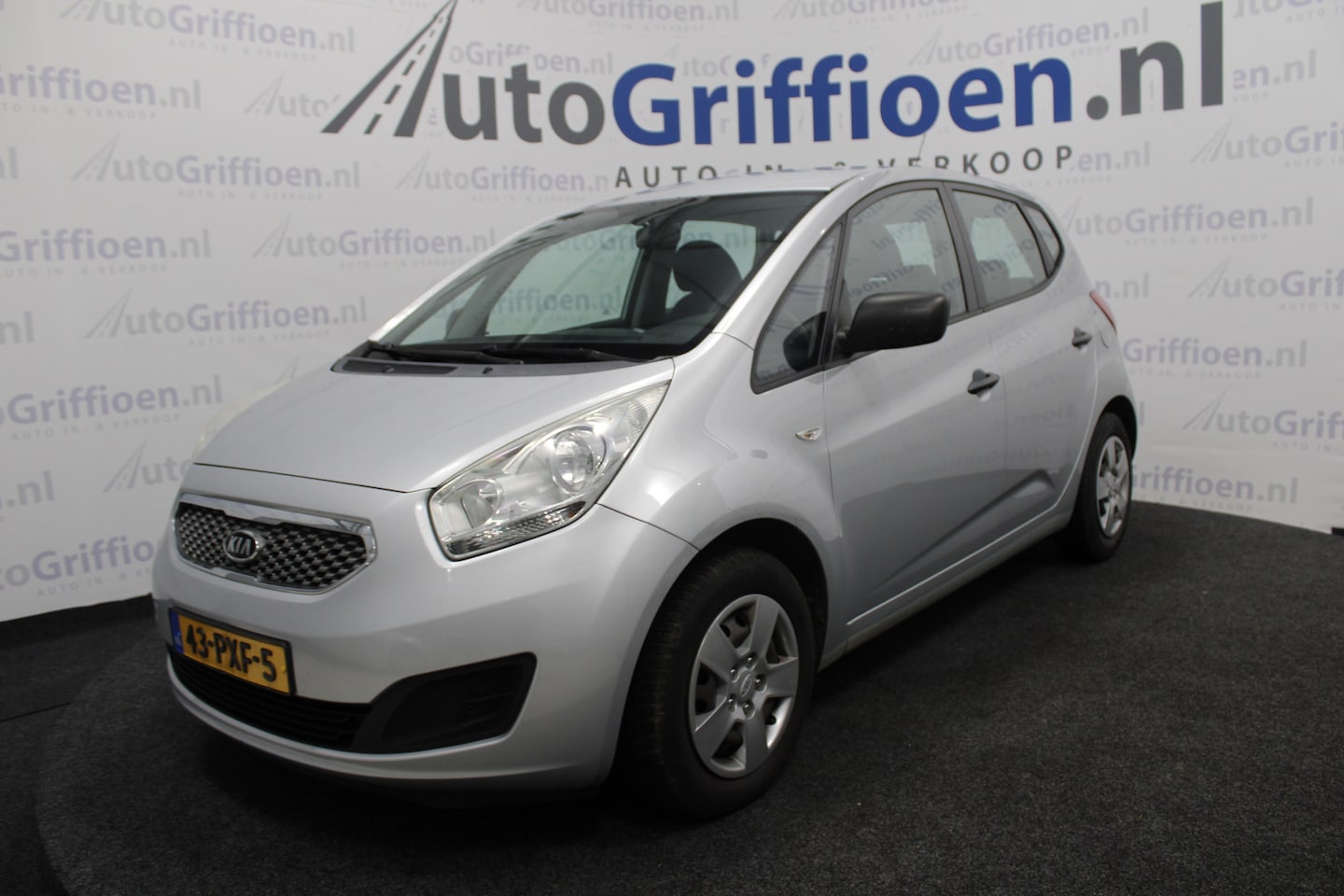 Kia Venga - 1.6 CVVT X-tra nette MPV met trekhaak - AutoWereld.nl