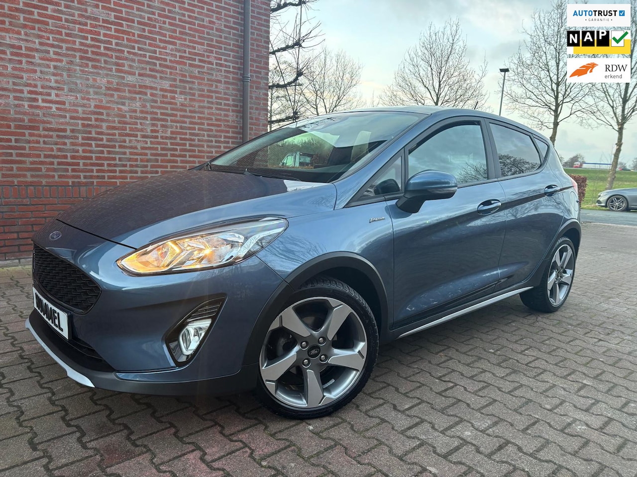 Ford Fiesta - 1.0 EcoBoost Active uitvoering! Titanium! Automaat! - AutoWereld.nl