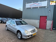 Mercedes-Benz C-klasse Sportcoupé - 180 K. Amice