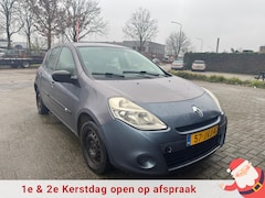 Renault Clio - 1.2 Special Line 5DRS AIRCO|NAVI|LET OP:DEFECT D.RIEM