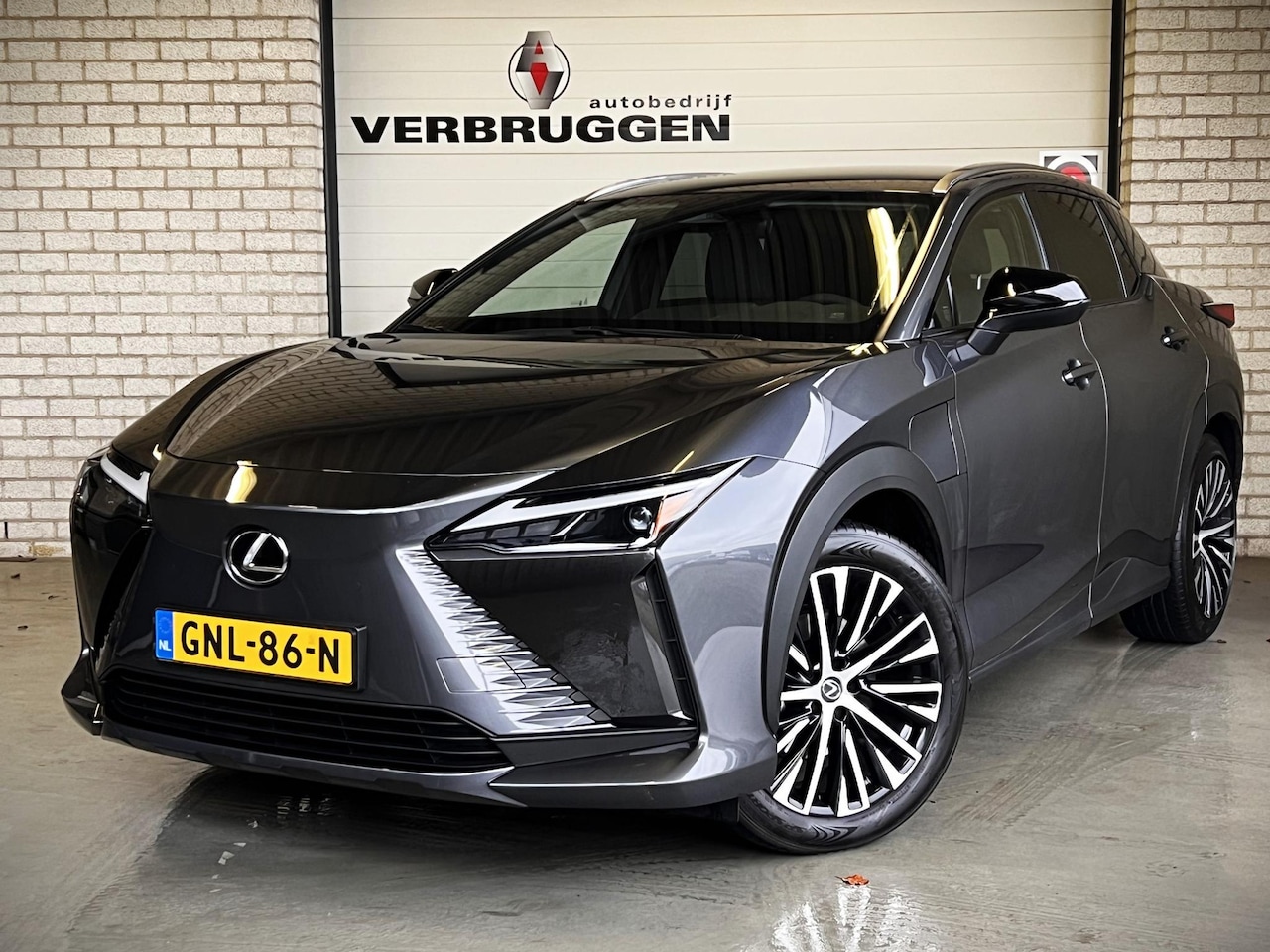 Lexus RZ - 450e Executive Line 71 kWh Premium Pack | 20" LMV | Leder | Carplay | Adap.Cruise | All-in - AutoWereld.nl