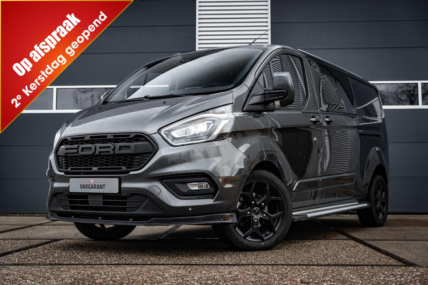 Ford Transit Custom - 320 2.0 TDCI L2H1 Limited DC |2x zijschuifdeur | geruit leder interieur | Adapt. Cruise co - AutoWereld.nl