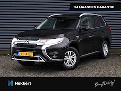 Mitsubishi Outlander - Pure 2.4 PHEV 135pk Automaat KEYLESS | CRUISE.C | DAB | TREKHAAK | STOELVERW. VOOR | PDC A