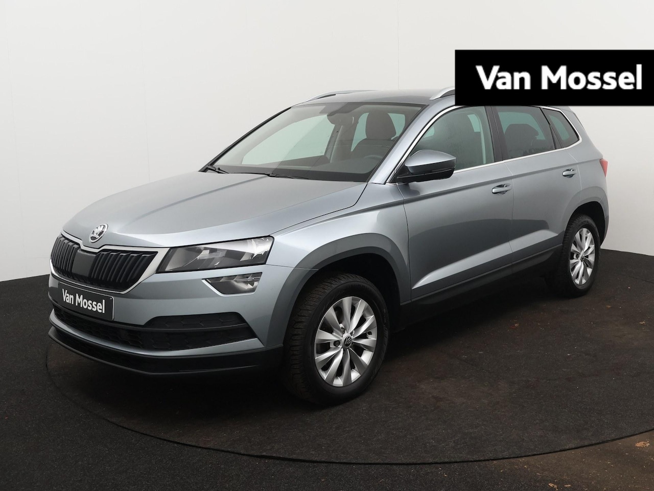 Skoda Karoq - 1.5 TSI ACT Ambition | DIGITAAL DASHBOARD | STOELVERWARMING | NAVIGATIE | CLIMATE CONTROL - AutoWereld.nl