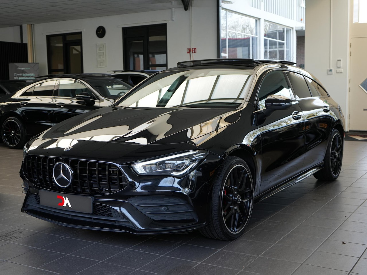 Mercedes-Benz CLA-Klasse - SB 250 e AMG | PANO | CAMERA | MEMORY | SFEER | 45s - AutoWereld.nl