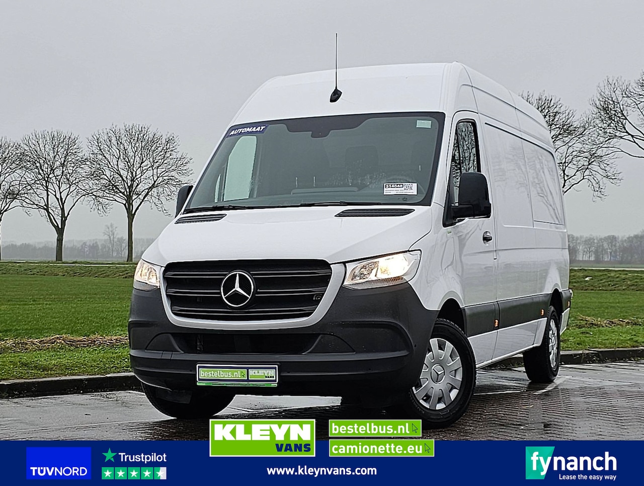 Mercedes-Benz Sprinter - 317 L2H2 Mbux RWD Autom! - AutoWereld.nl