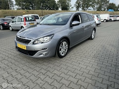 Peugeot 308 SW - 1.2 PureTech Blue Lease Executive