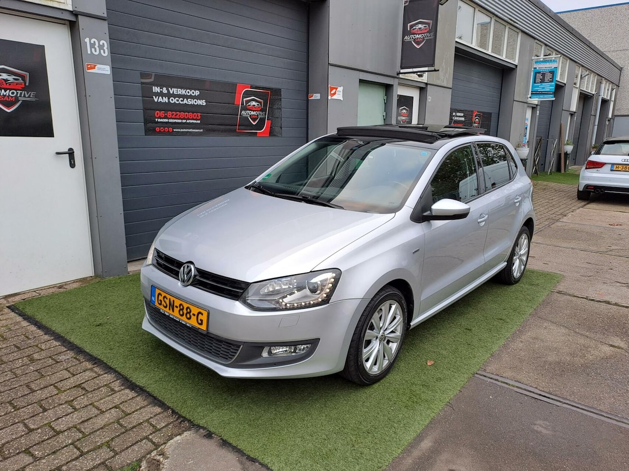 Volkswagen Polo - 1.2 TSI Highline Edition PANO Xenon Clima - AutoWereld.nl