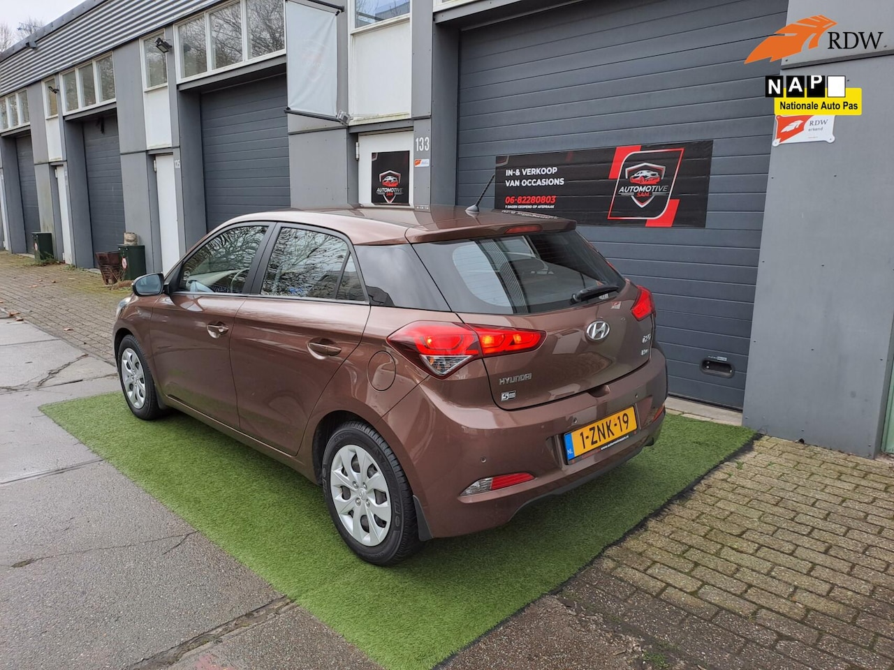 Hyundai i20 - 1.2 HP i-Motion Comfort 2015 Climate Cruise NAP - AutoWereld.nl