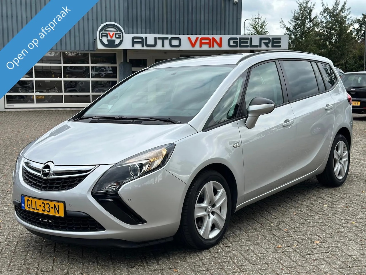 Opel Zafira Tourer - 1.4 Hoge instap*Ruime kofferbak*Navi*Cruise*Stoelvw - AutoWereld.nl