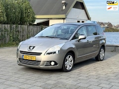 Peugeot 5008 - 1.6 THP Allure 5p.Automaat , cruise Controle, nieuwe apk , panorama dak.km NAP