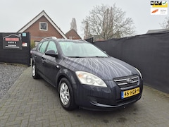 Kia Cee'd Sporty Wagon - 1.4 X-tra 5 Deurs Airco Trekhaak