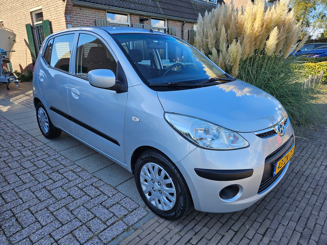 Hyundai i10 - 1.1 Dynamic Cool Automaat en airco - AutoWereld.nl