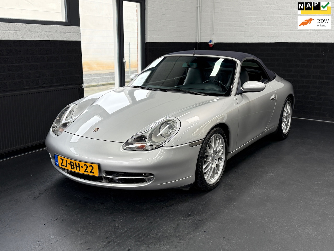 Porsche 911 Cabrio - 3.4 Carrera 4 3.4 Carrera 4, NL auto, Mooie en originele 996 - AutoWereld.nl