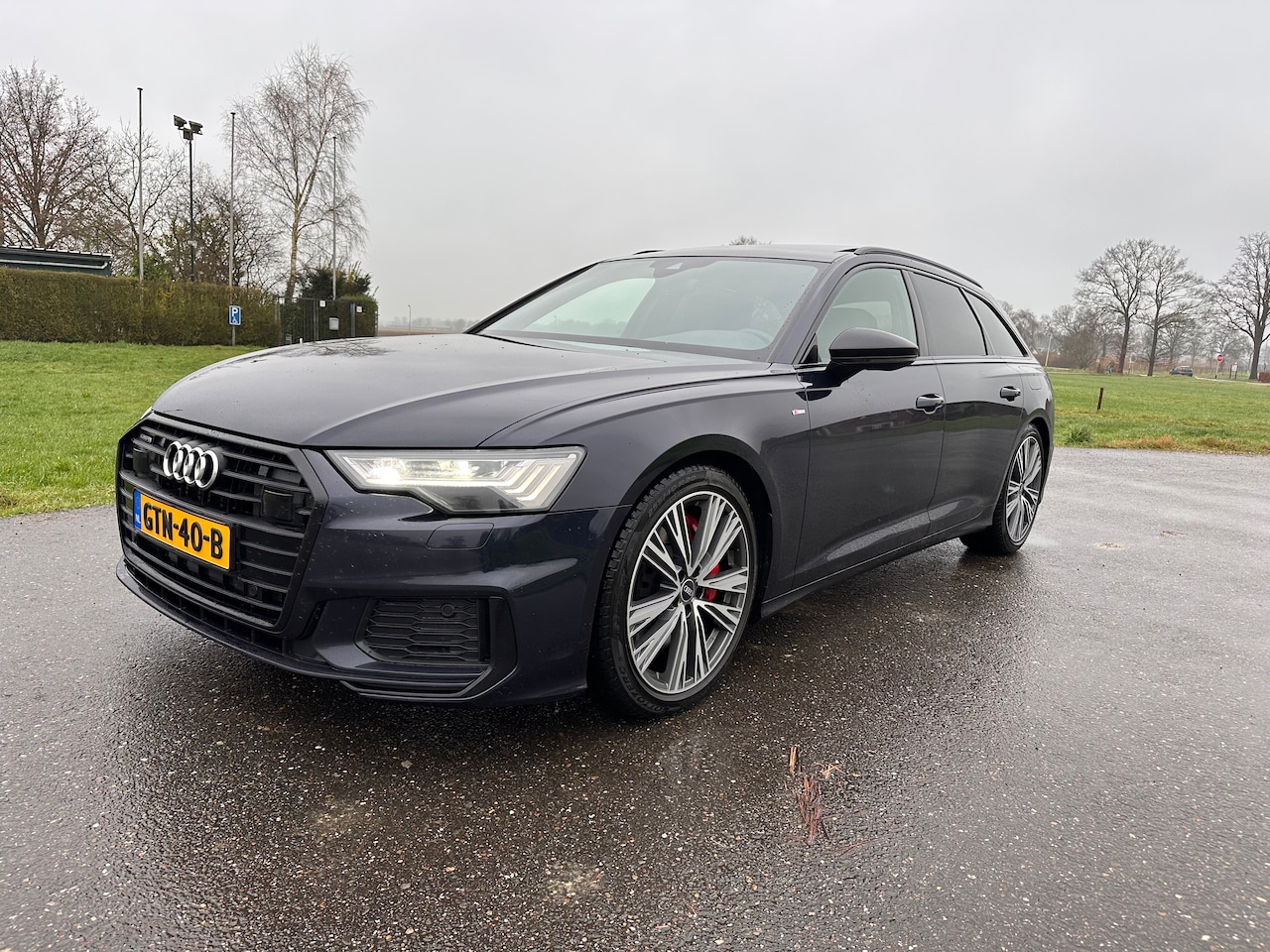 Audi A6 Avant - 55 TFSI e quattro Competition Nieuwprijs € 111.252 - AutoWereld.nl