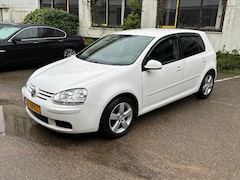 Volkswagen Golf - 1.9 TDI Trendline/ Camera/ NAP