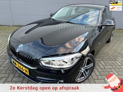 BMW 1-serie - 116i Centennial Executive*NAVI*PARK SENSOREN*2 EIGNAAR*CRUISE*ELKT-RAAM*C-D AFSTAND