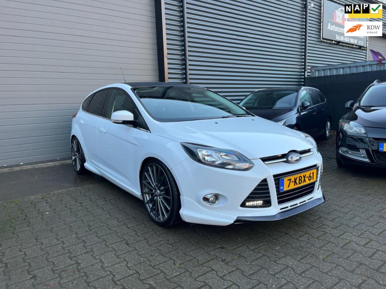 Ford Focus - 1.6 EcoBoost Titanium 1.6 EcoBoost Titanium - AutoWereld.nl