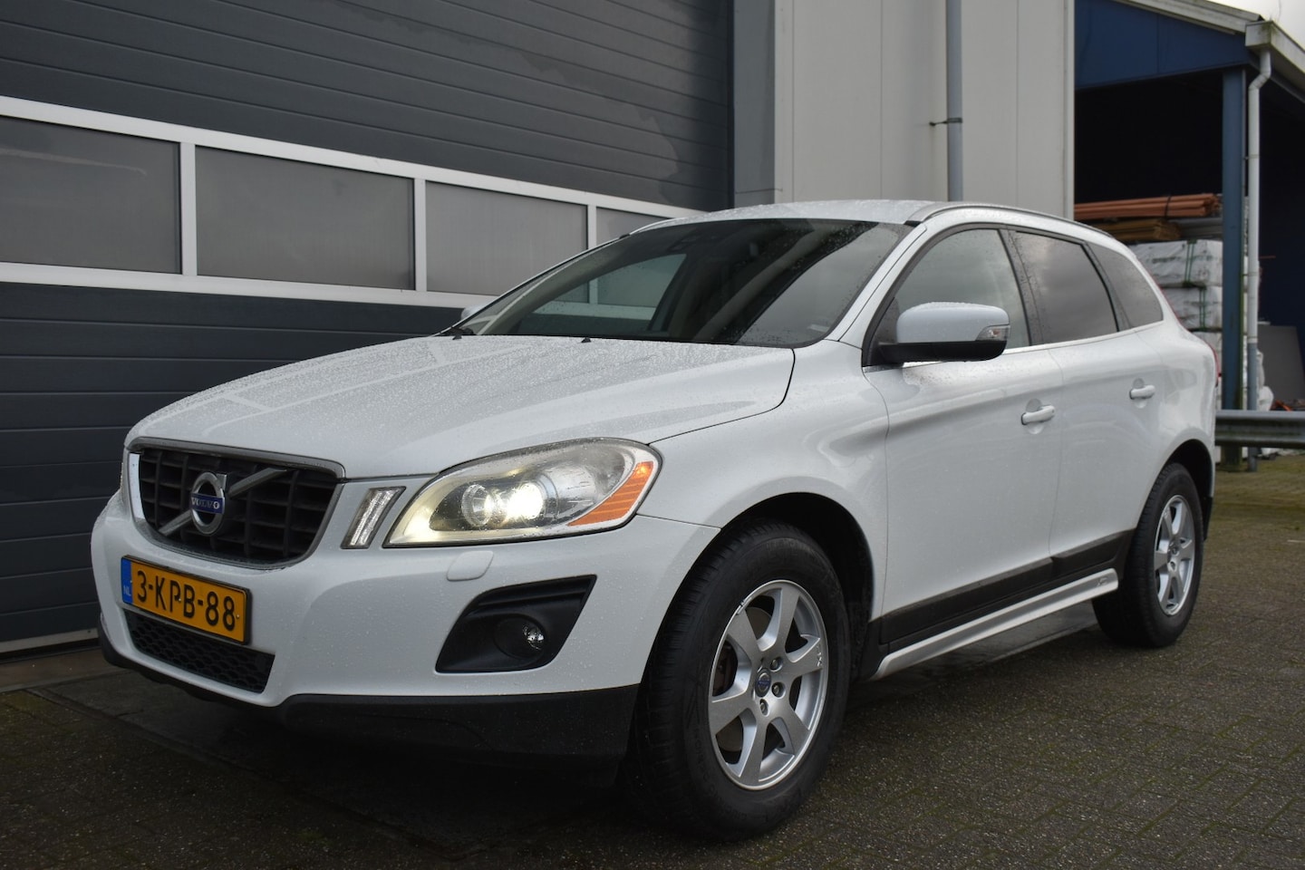 Volvo XC60 - 2.4D R-Design automaat - AutoWereld.nl