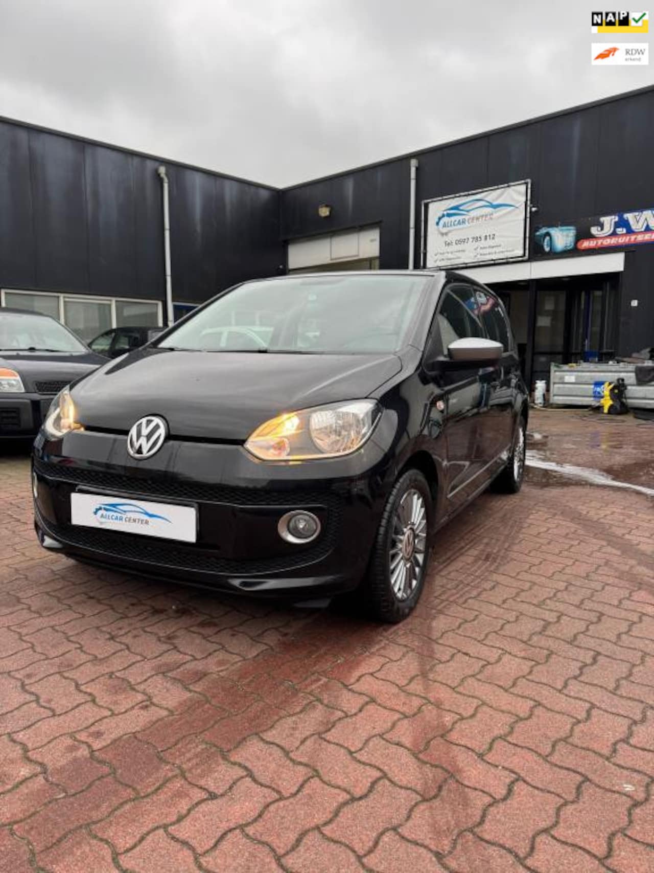 Volkswagen Up! - 1.0 high up! 1.0 high up! - AutoWereld.nl